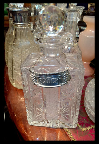 II.388 ETIQUETAS DE PLAQUÉ