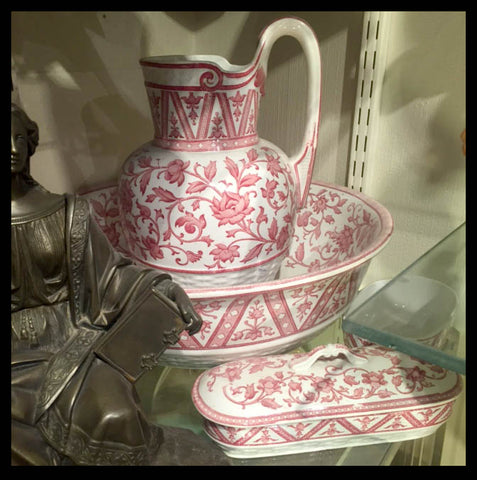 II.412 JUEGO DE VANITORIO