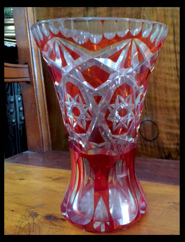 II.429 FLORERO DE VIDRIO