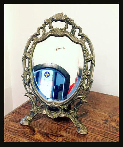 II.438 ESPEJO DE TOCADOR