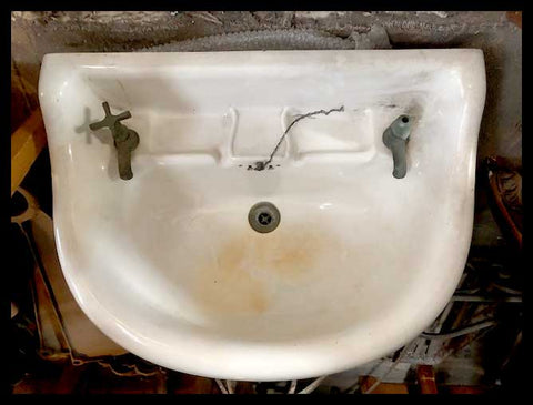 II.2064 VANITORIO Y BASE