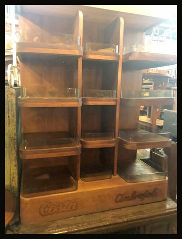 I.1230 MUEBLE GALLETERO DE ALMACÉN