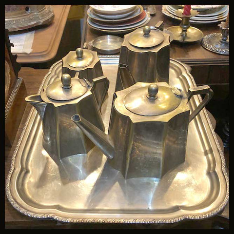 II.1817 JUEGO DE TÉ DE PLAQUÉ