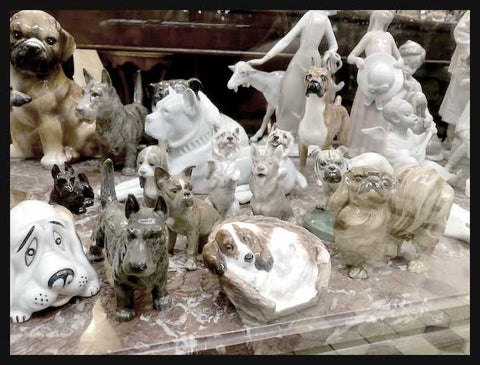 II.2073 PERROS Y ANIMALES DE PORCELANA
