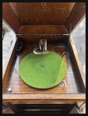 I.1531 MUEBLE MUSIQUERO