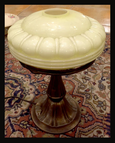 II.468 LÁMPARA DE ESCRITORIO