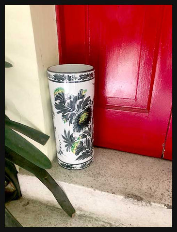 II.2081 PARAGÜERO DE PORCELANA