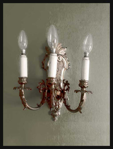 II.2084 PAR DE APLIQUÉS TRIPLE