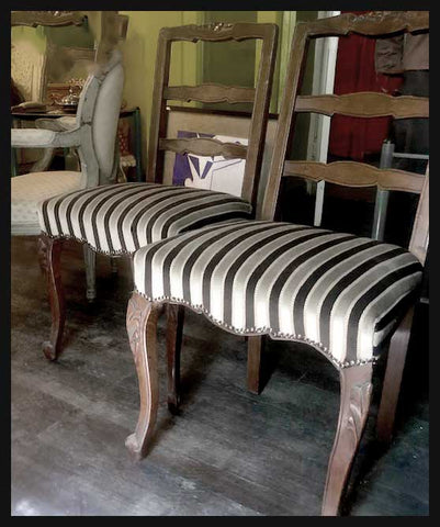 I.1537 JUEGO DE COMEDOR NORMANDO