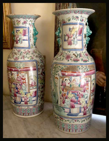 II.1823 PAR DE JARRÓNES CANTÓN