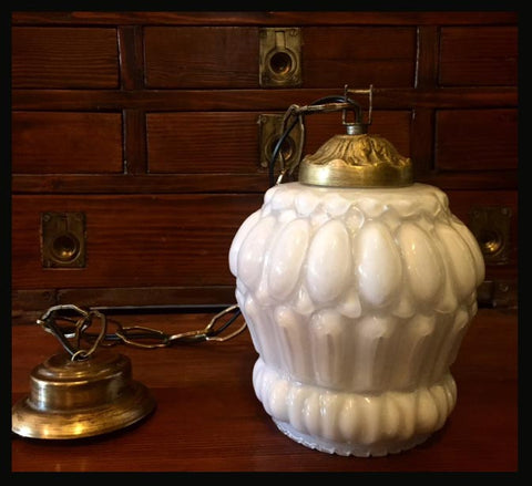 II.485 LÁMPARA COLGANTE