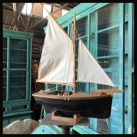 II.1835 MODELO DE BARCO