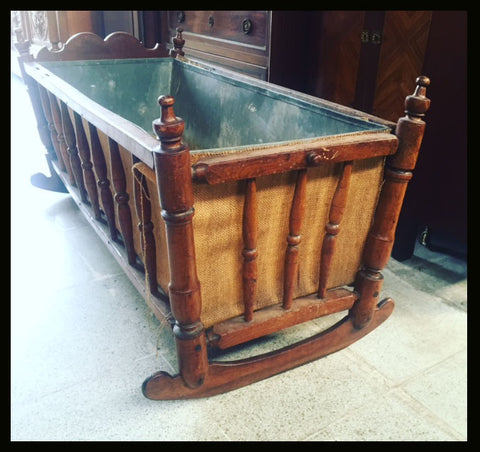 I.256 MECEDORA DE MADERA