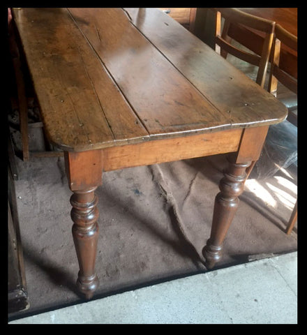 I.264 MESA DE LINGUE