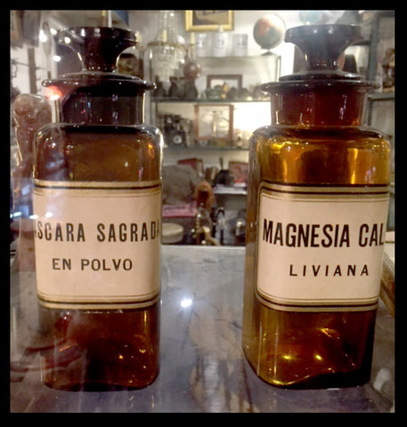 II.520 BOTELLAS DE BOTICA COLOR ÁMBAR