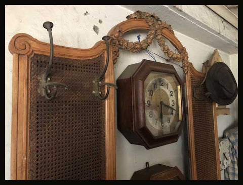 I.1268 PERCHERO DE MURO DE JUNCO