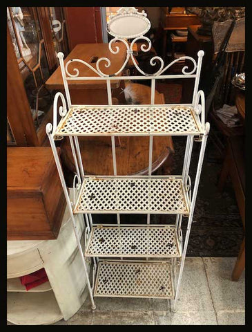 I.1258 PLANTERO DE FIERRO