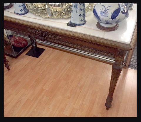 I.290 MESA FRANCESA TALLADA