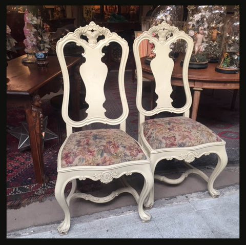 I.307 10 SILLAS REINA ANA