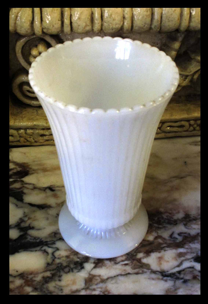 II.238 FLORERO CALADO