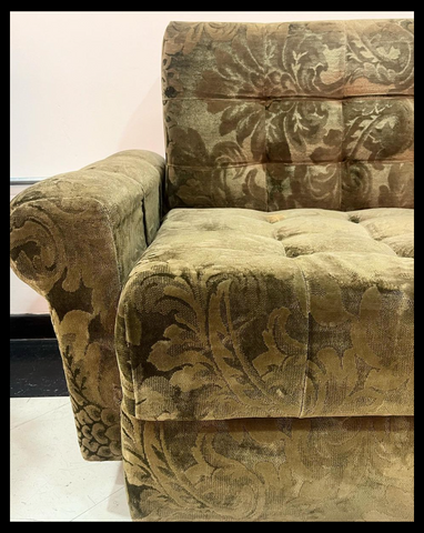 I.4229 SOFÁ FLOREADO CAPITONÉ