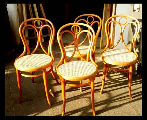 I.743 SILLAS VIENA
