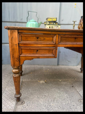 I.4123 ESCRITORIO MINISTRO DE MADERA