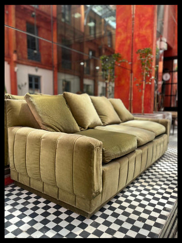 I.4228 SOFÁ TAPIZ DE FELPA