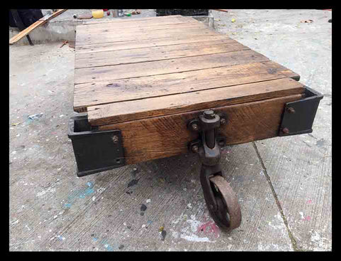 II.1337 CARRO DE CARGA