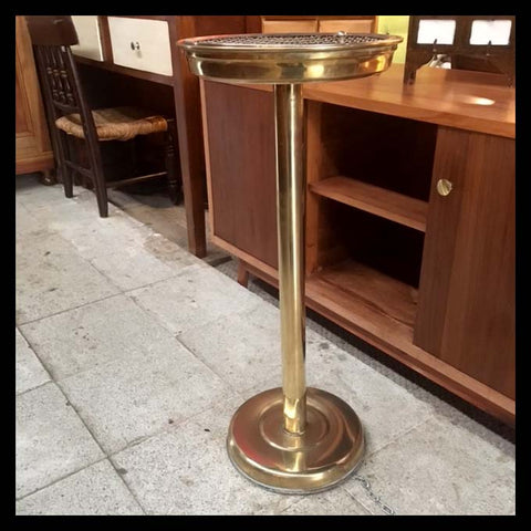 II.1444 CENICERO DE PIE DE BRONCE