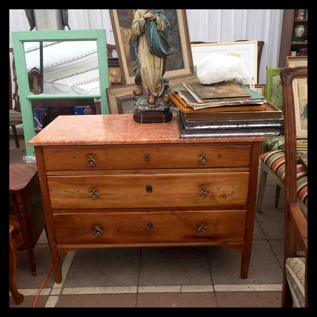 I.923 CÓMODA DE LINGUE Y MÁRMOL ROSADO