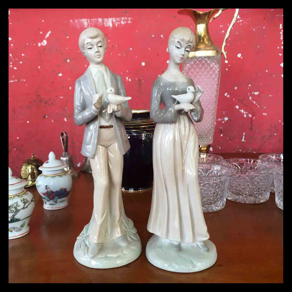 II.1324 FIGURAS DE PORCELANA ESPAÑOLA