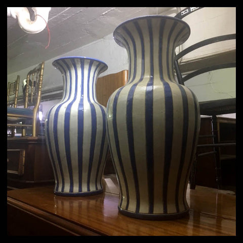 II.1478 PAR DE JARRONES AZUL Y BLANCO