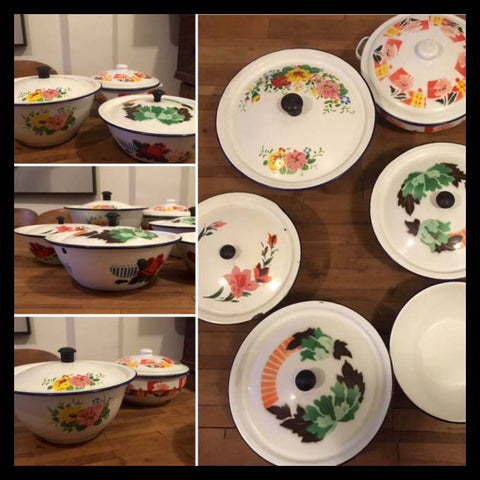 II.1435 JUEGO DE OLLITAS ENLOZADAS