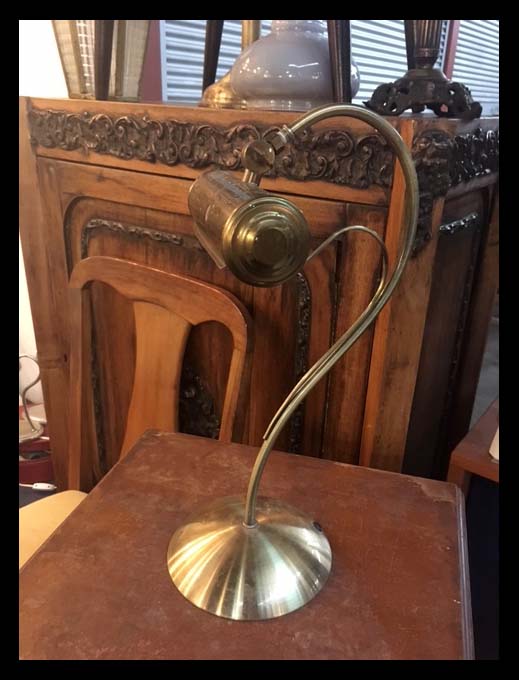 II.1343 LÁMPARA DE BRONCE