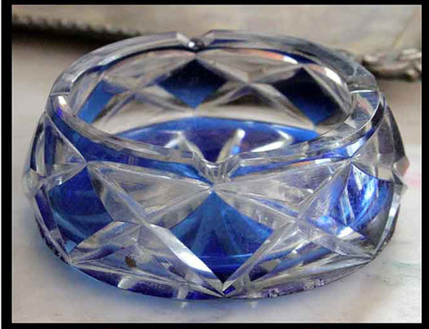 II.197 CENICERO AZUL