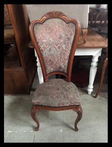 I.971 OCHO SILLAS DE RESPALDO ALTO