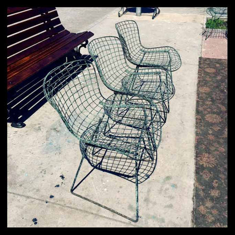 I.692 SILLAS DE FIERRO