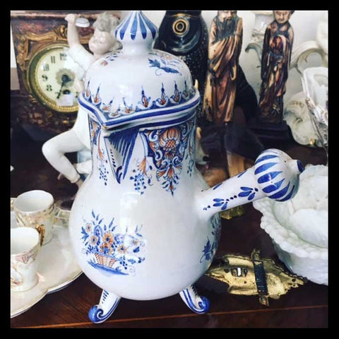 II.1107 TETERA FRANCESA